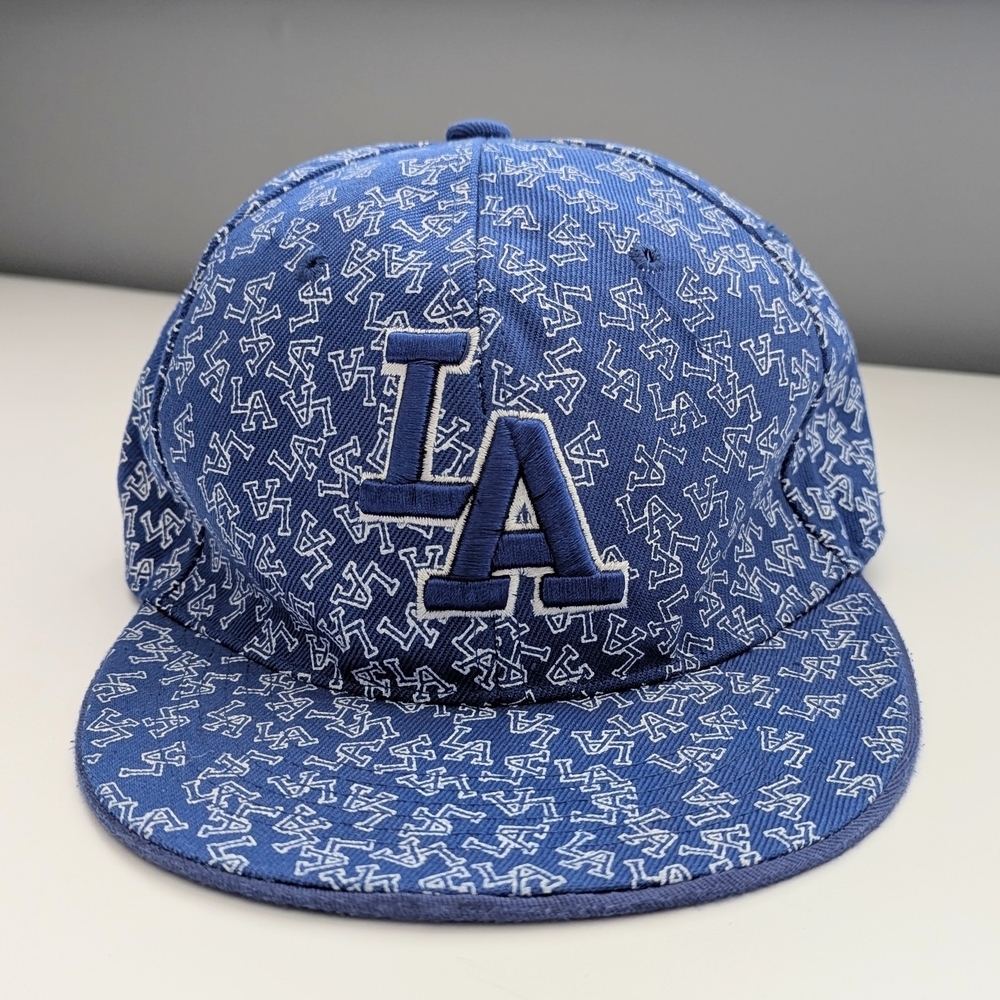Los Angeles (LA) Embroidered & All-Over-Logo Fashion Fitted Baseball Cap/Hat